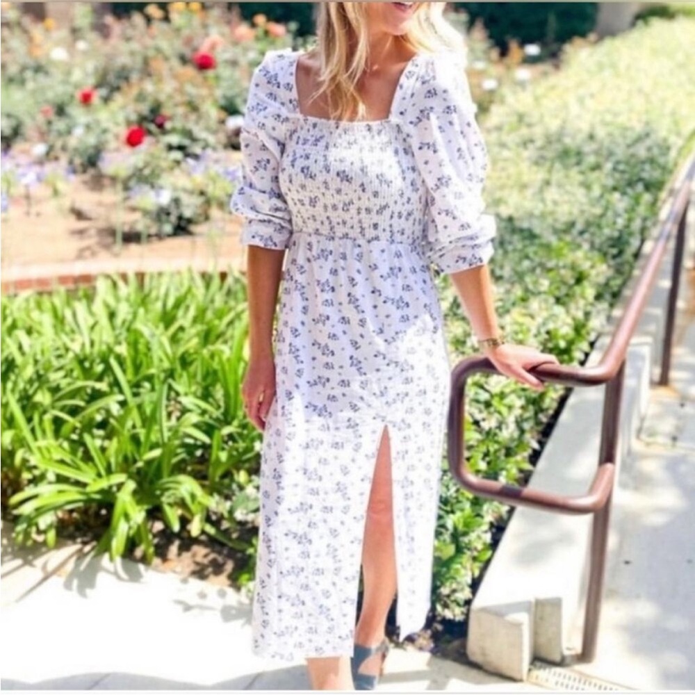 House of Harlow 1960 Floral White and Blue Linen Dress